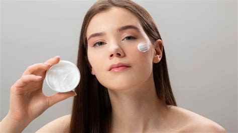 5 Fakta Mengejutkan Tentang Dermapen yang Wajib Kamu Tahu 5 Fakta Mengejutkan Tentang Dermapen yang Wajib Kamu Tahu