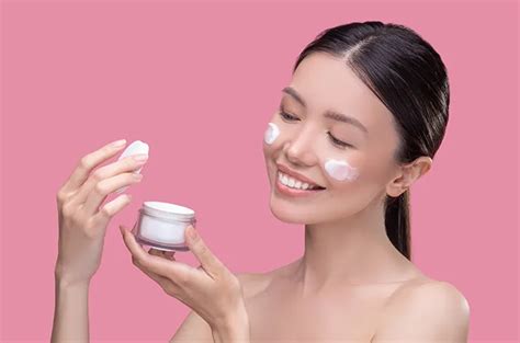 5 Rahasia Skincare Oriflame untuk Kulit Sensitif yang Awet Jerawat Bebas 🤩 5 Rahasia Skincare Oriflame untuk Kulit Sensitif yang Awet Jerawat Bebas 🤩