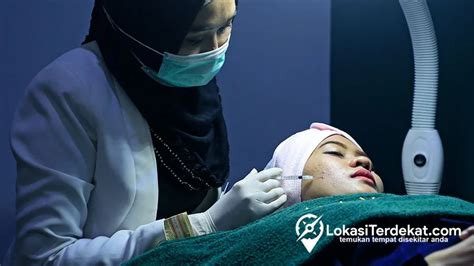 5 Tempat Facial Pria Terdekat yang Wajib Kamu Coba untuk Kulit Muka Lebih Sehat! 5 Tempat Facial Pria Terdekat yang Wajib Kamu Coba untuk Kulit Muka Lebih Sehat!