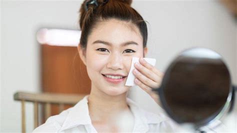 7 Tahapan Ajaib Merubah Kulit Kusam Jadi Glowing! 7 Tahapan Ajaib Merubah Kulit Kusam Jadi Glowing!