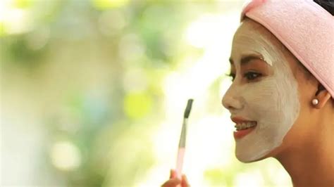 7 Treatment Wajah Alami untuk Mendapatkan Kulit Kencang dalam 30 Hari! 7 Treatment Wajah Alami untuk Mendapatkan Kulit Kencang dalam 30 Hari!